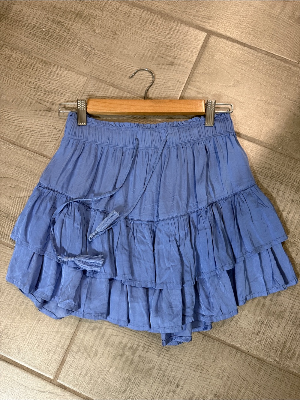 Aerie satin ruffled small skirt small